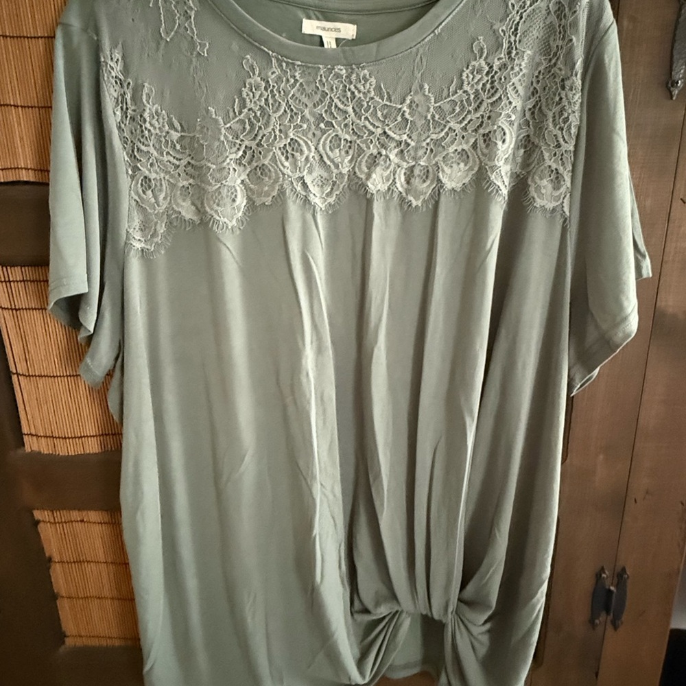 Maurices 3XL Sage Green Lace Twist Bottom Tee